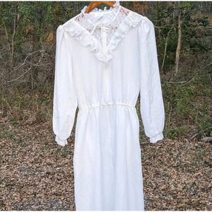 Vintage Prairie Victorian Dress White Lace Women's Small 70s Cottage Maxi Boho